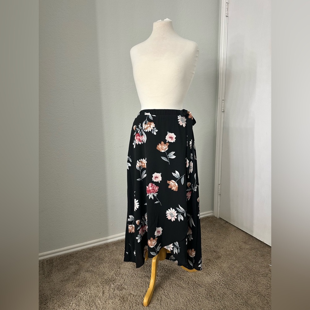 Bobeau floral skirt